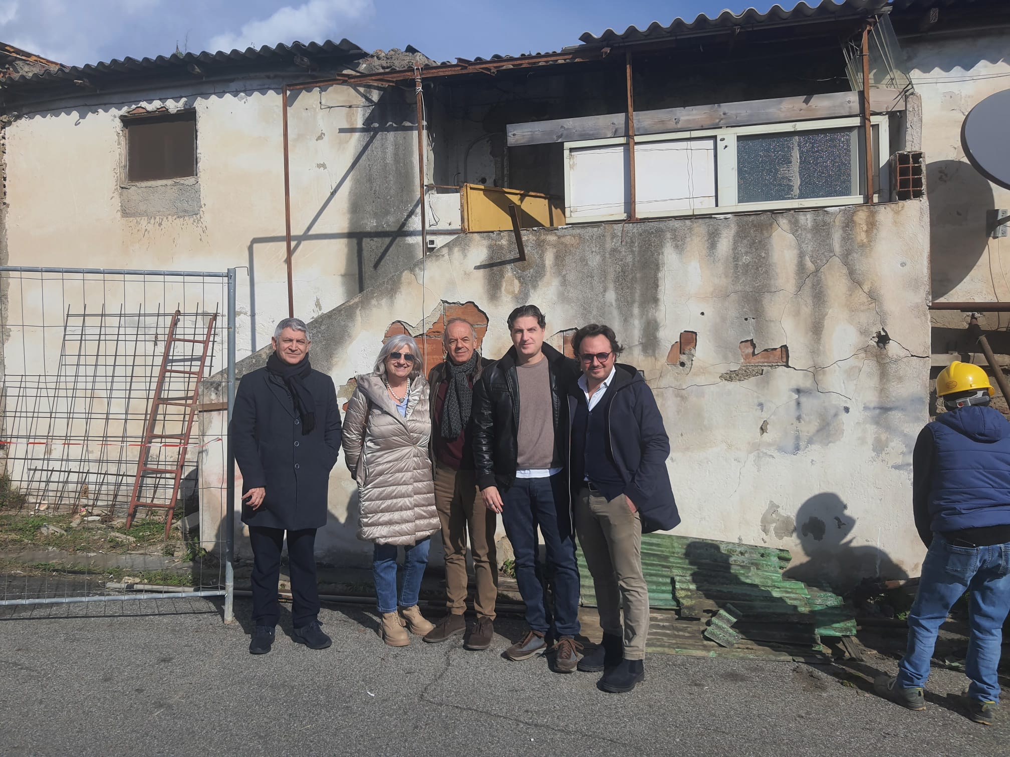 Demolizione baracche via Bonsignore: consegnati i lavori VIDEO E FOTO