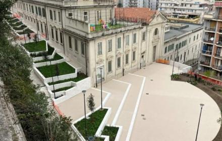 Conclusi i lavori in via Macello Vecchio: da baraccopoli a giardino urbano e spazio per eventi FOTO